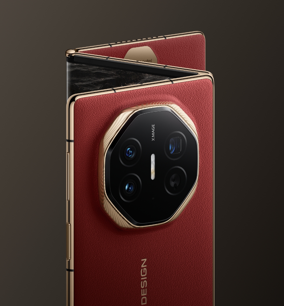HUAWEI Mate XT